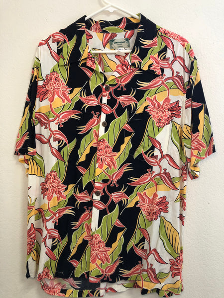 Vintage Hawaiian shits KAMEHAMEHA Black Floral